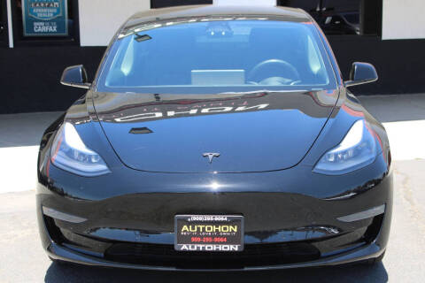 2022 Tesla Model 3 Long Range