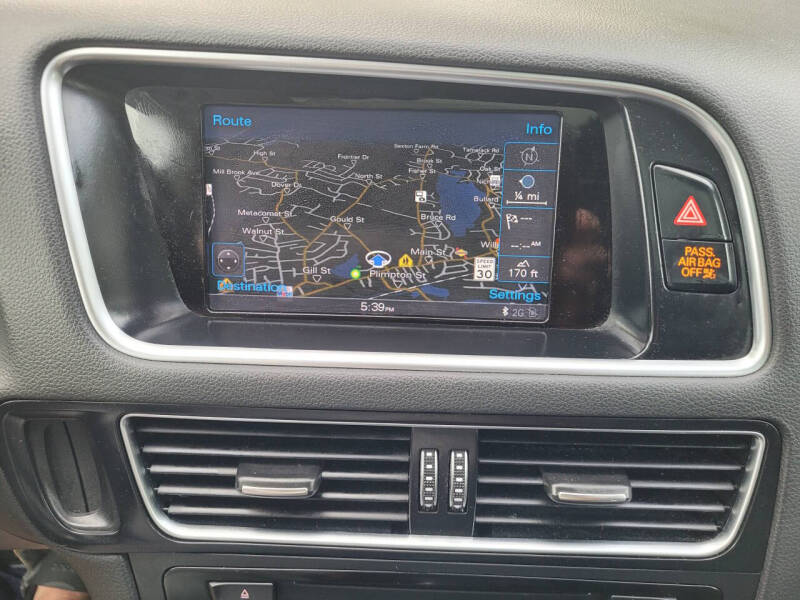 2015 Audi Q5 2.0T quattro Premium Plus