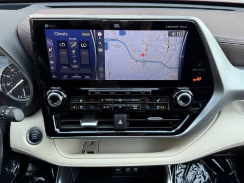 2020 Toyota Highlander Platinum