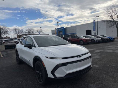 2026 Chevrolet Equinox EV LT 1