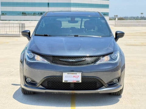2019 Chrysler Pacifica Touring Plus