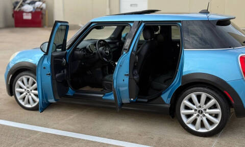 2015 MINI Hardtop 4 Door Cooper