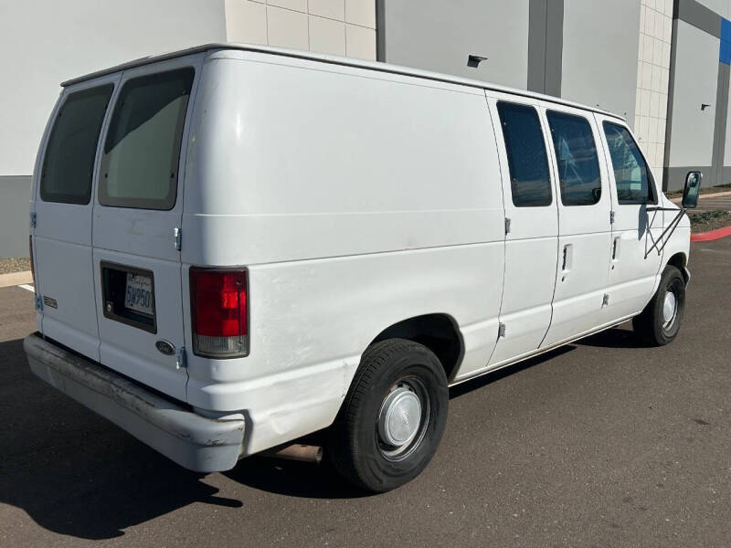 1999 Ford E-150