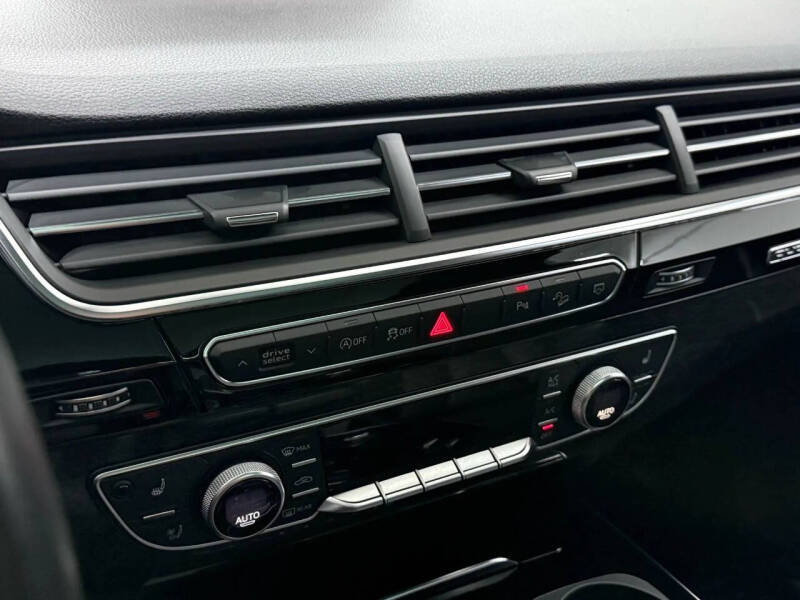 2019 Audi Q7 quattro Premium Plus 55 TFSI