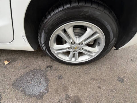 2018 Chevrolet Cruze LT Auto