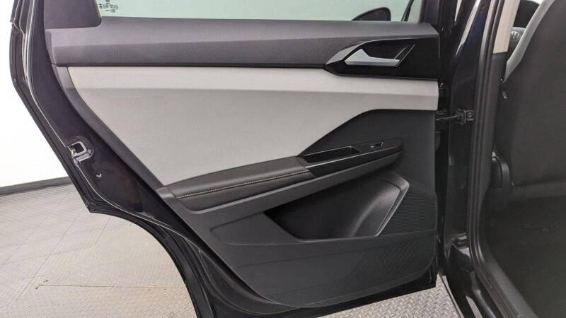 2024 Volkswagen Taos S