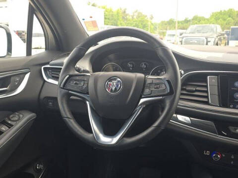 2023 Buick Enclave Essence