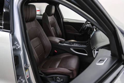 2018 Jaguar F-PACE S