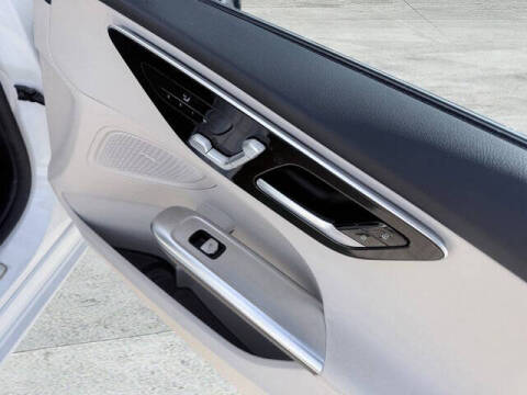 2023 Mercedes-Benz C-Class C 300