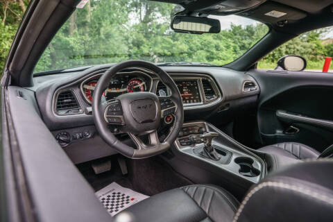 2016 Dodge Challenger SRT Hellcat