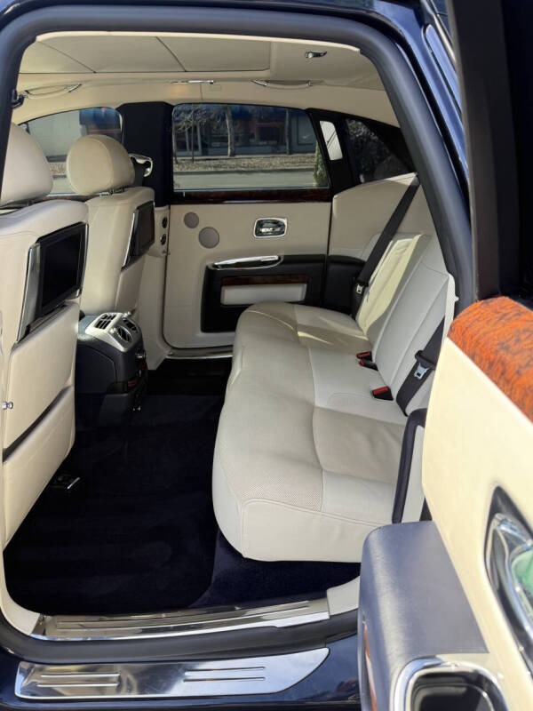 2012 Rolls-Royce Ghost
