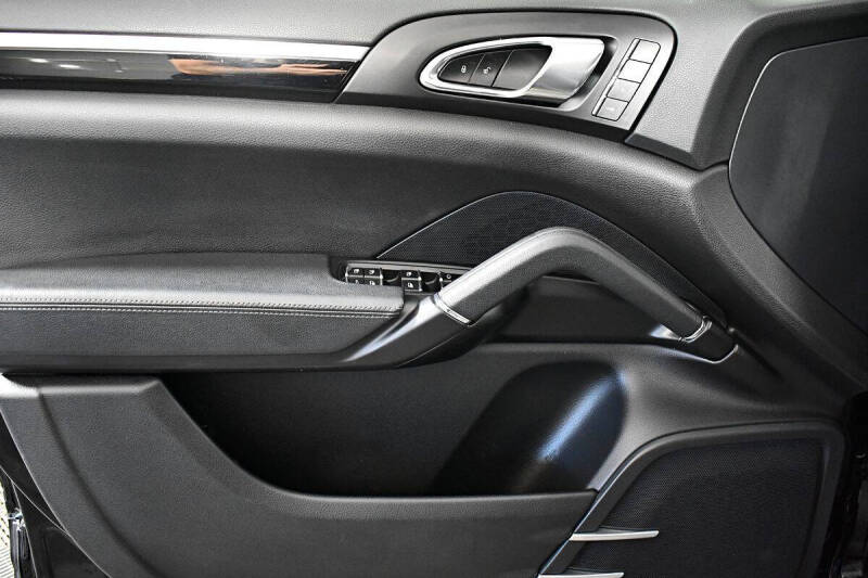 2015 Porsche Cayenne S