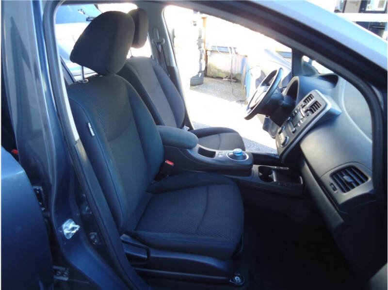 2013 Nissan LEAF