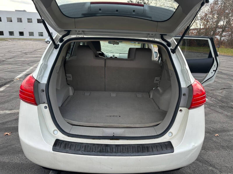 2011 Nissan Rogue SV