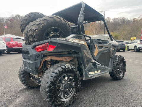 2018 Polaris RZR 900