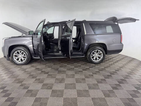 2017 GMC Yukon XL SLT