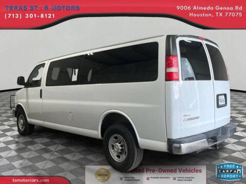 2017 Chevrolet Express LT 3500