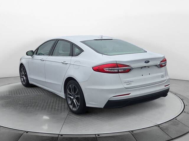 2020 Ford Fusion SEL