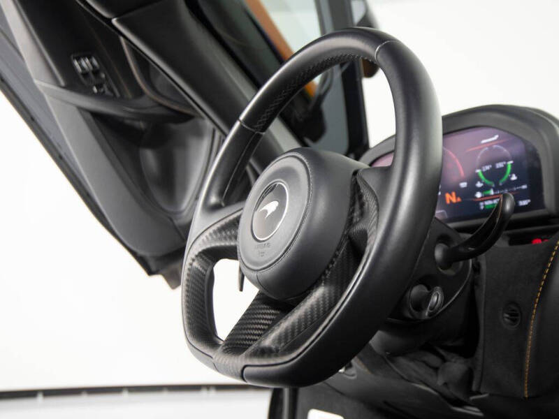 2021 McLaren 765LT