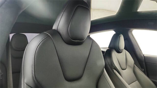 2023 Tesla Model S Plaid