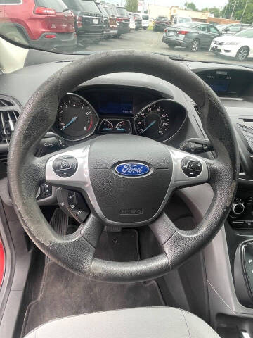2015 Ford Escape SE