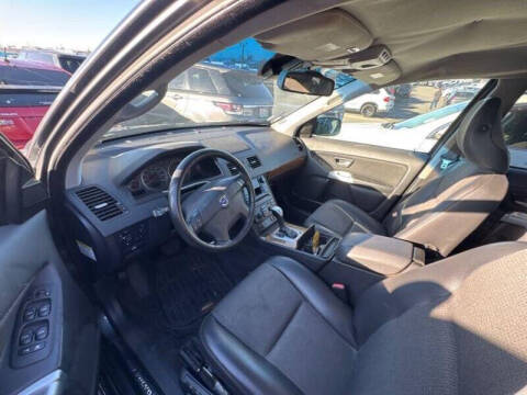 2005 Volvo XC90 2.5T