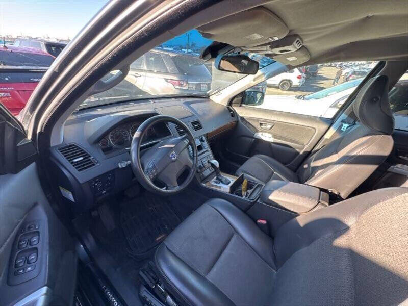 2005 Volvo XC90 2.5T