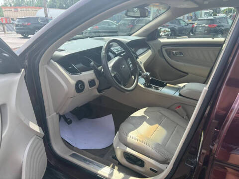 2011 Ford Taurus Limited