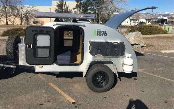 2017 COLORADO TEARDROPS CANYONLAND PINNACLE