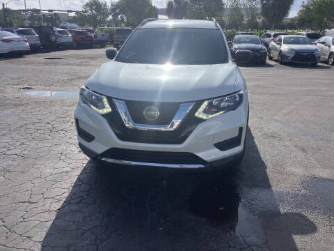 2018 Nissan Rogue SV