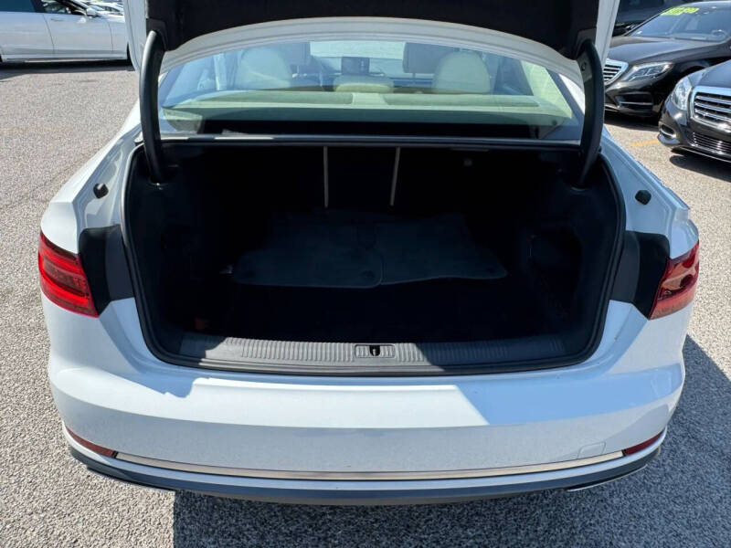 2019 Audi A4 Premium 40 TFSI