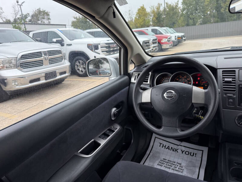 2008 Nissan Versa 1.8 S