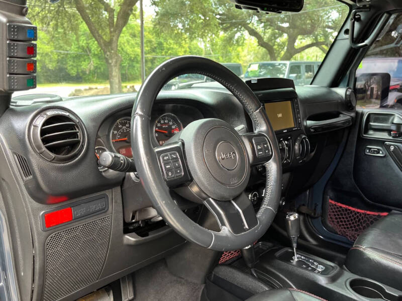 2017 Jeep Wrangler Unlimited Rubicon Recon