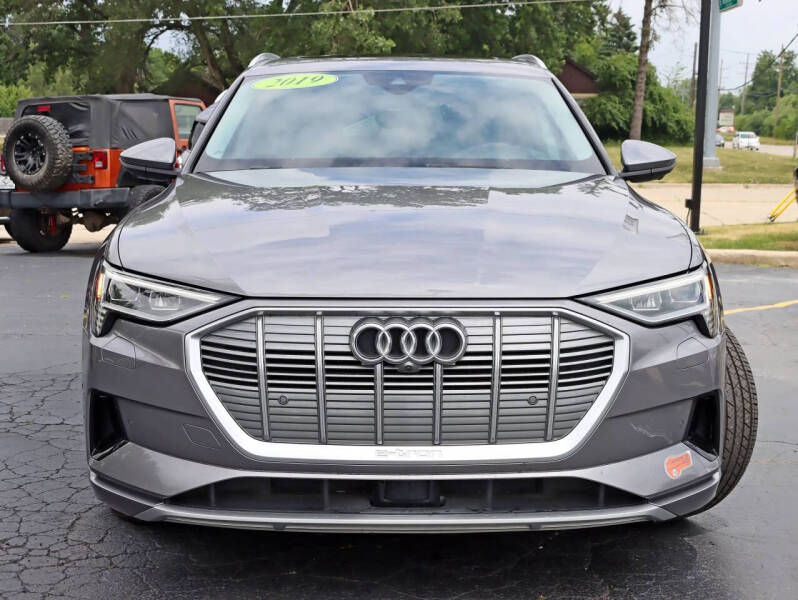 2019 Audi e-tron quattro Prestige