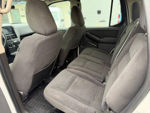 2009 Ford Explorer Sport Trac XLT