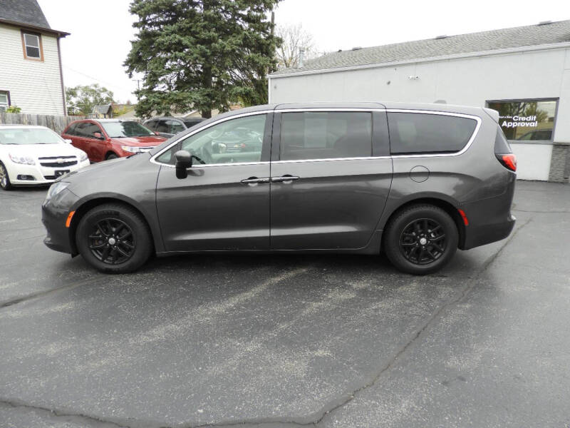 2018 Chrysler Pacifica Touring