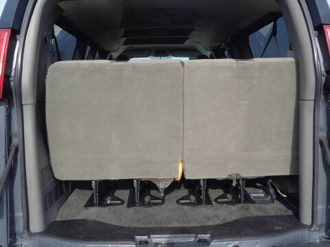 2017 Chevrolet Express LT 3500