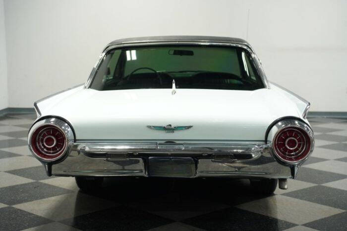 1963 Ford Thunderbird