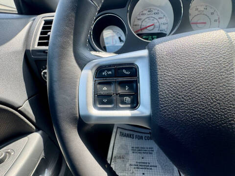 2013 Dodge Challenger R/T Plus