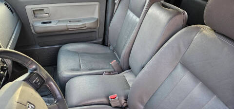 2005 Dodge Dakota Laramie