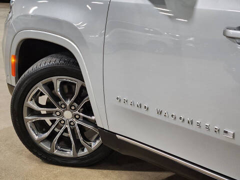 2022 Jeep Grand Wagoneer Series II