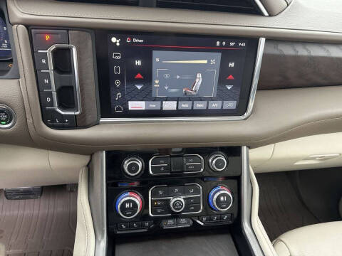 2023 GMC Yukon XL Denali