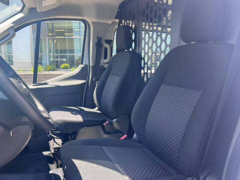 2025 Ford Transit