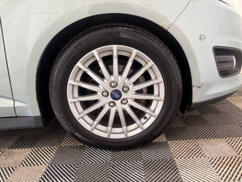 2013 Ford C-MAX Hybrid SEL