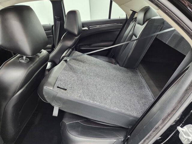 2019 Chrysler 300 Limited