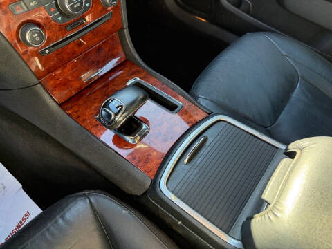 2012 Chrysler 300 Limited