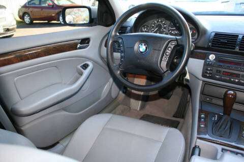 2003 BMW 3 Series 325i