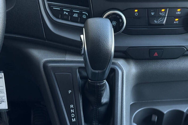 2025 Ford Transit