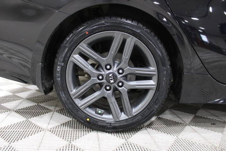 2021 Kia Forte GT Line