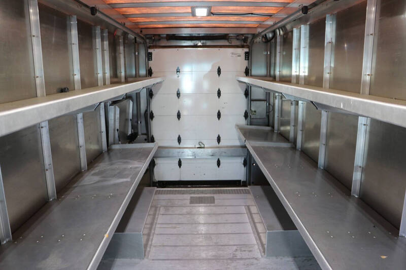 2020 Freightliner MT45 Chassis